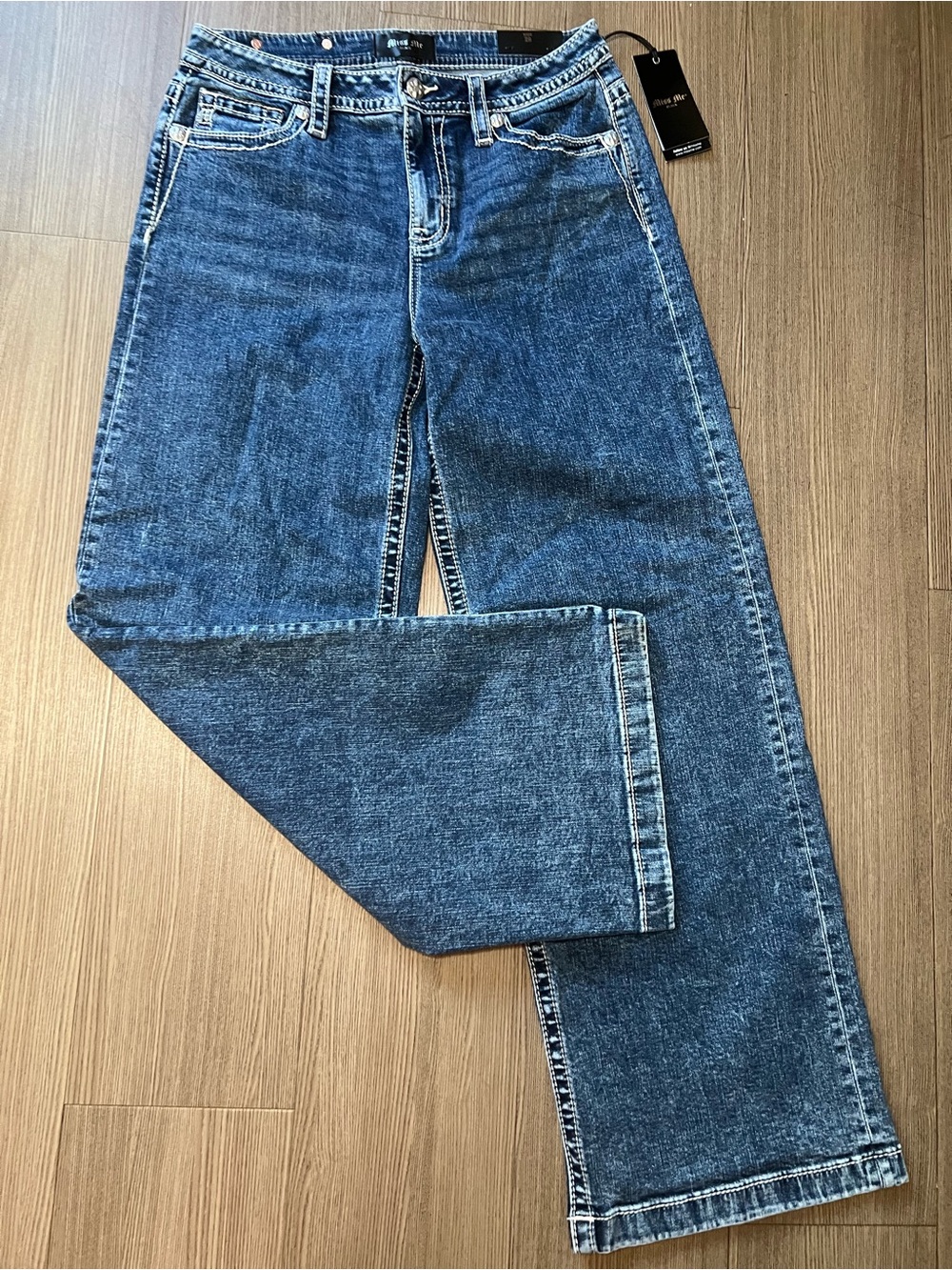 NWT Miss Me High Rise Wide Leg Jeans 29 Embellished Pockets